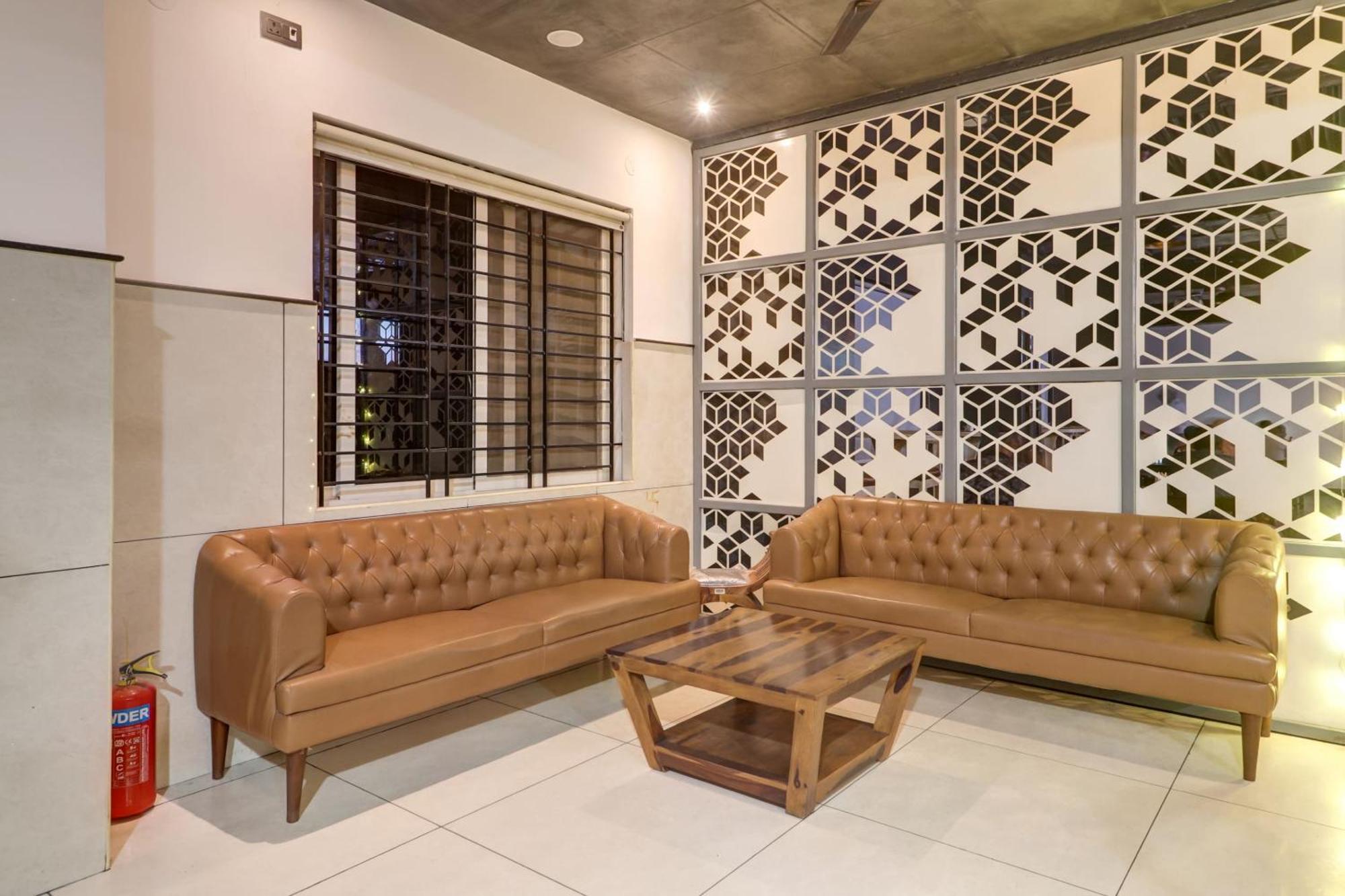 Townhouse Oak De Alphabet Bolarum Hotel Hyderabad