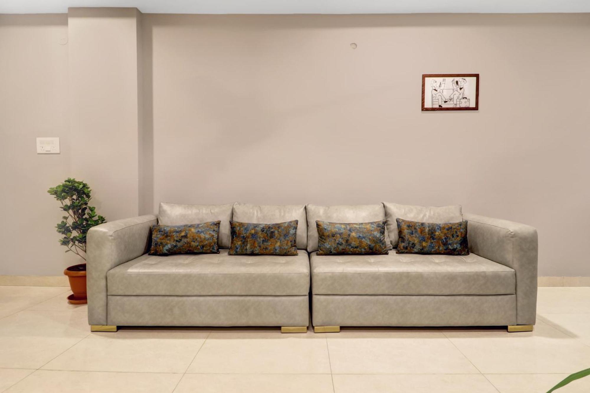 Townhouse Oak De Alphabet Bolarum 4* Hyderabad